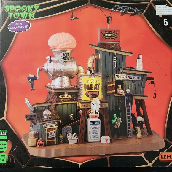 Lemax Spooky Town Mystery Meat Canning Co Halloween Village - Picture 2 of 7